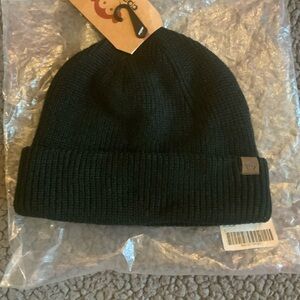 Appaman Black Ribbed Knit Beanie Size(L)